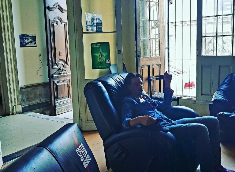 Montevideo Port Hostel