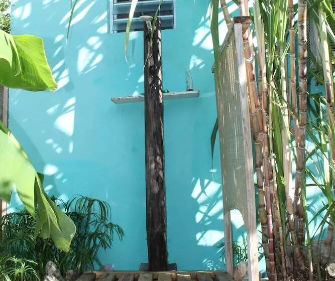 Vicky S Keys Hostel
