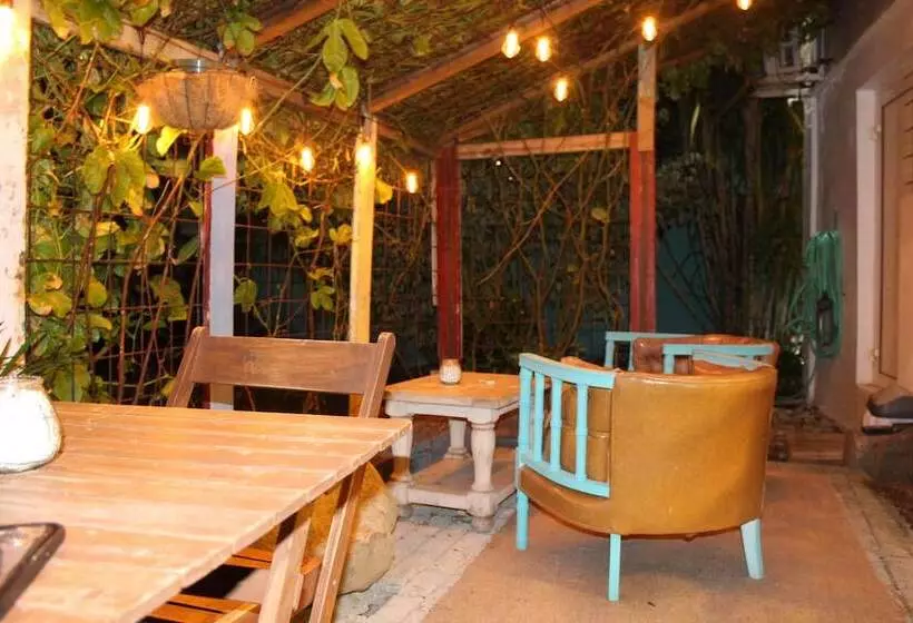 Vicky S Keys Hostel
