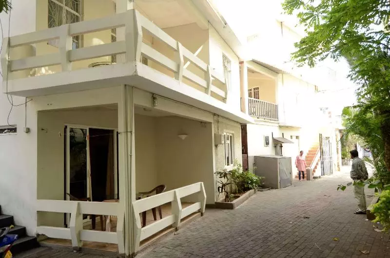 هتل Dookee House