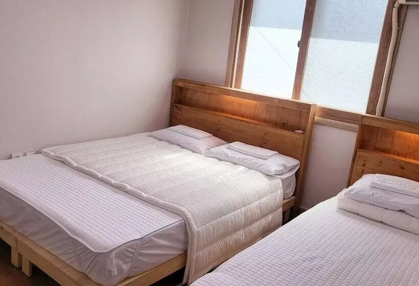 Gangneung Ing Guesthouse Hostel