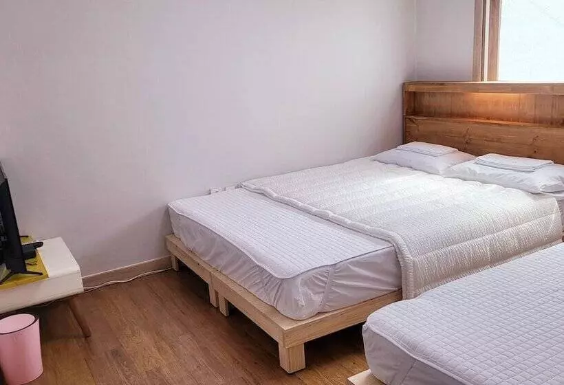 Gangneung Ing Guesthouse Hostel