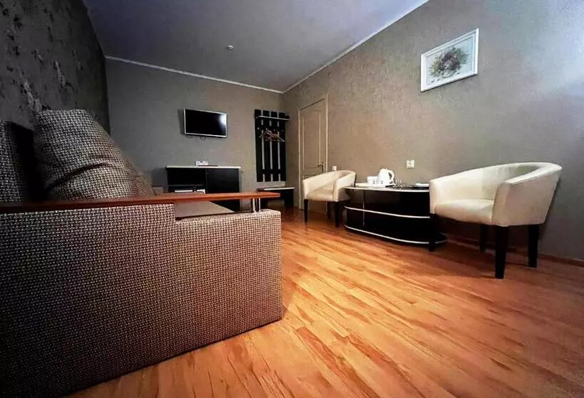 Hotel Almaz
