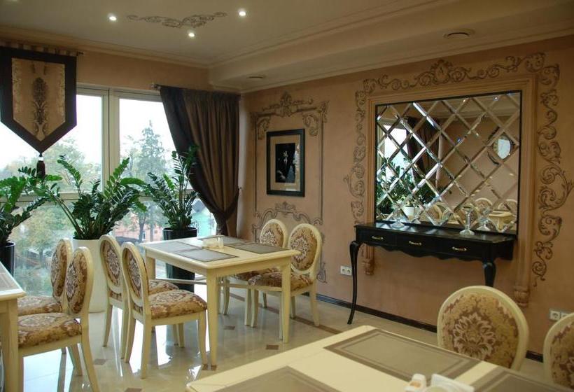 Otel Chernivtsi Arbat