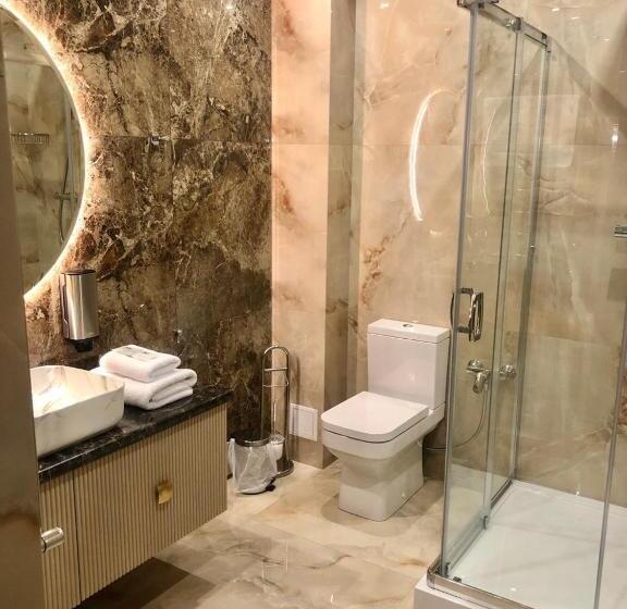 Otel Chernivtsi Arbat