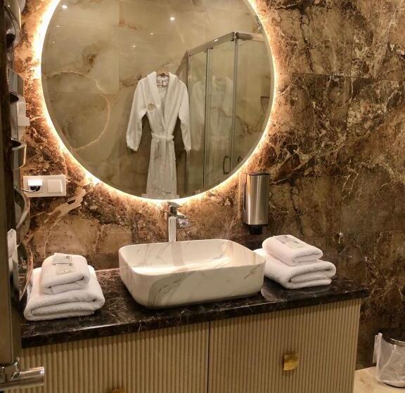 Otel Chernivtsi Arbat