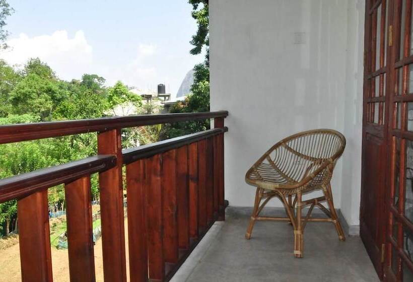 فندق Citygrandella