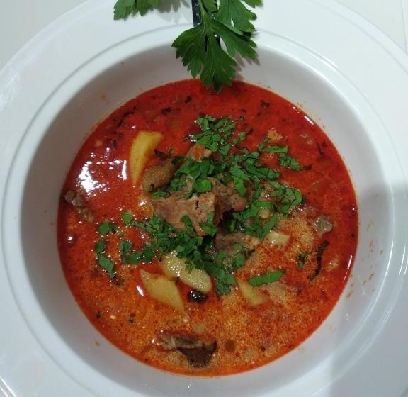 בית מלון כפרי Leoton Chernivtsi