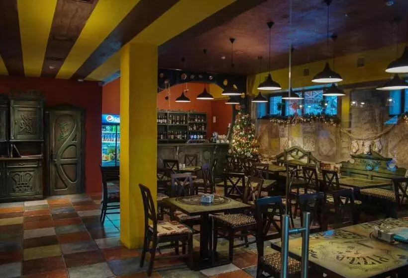 Hotel Monysto