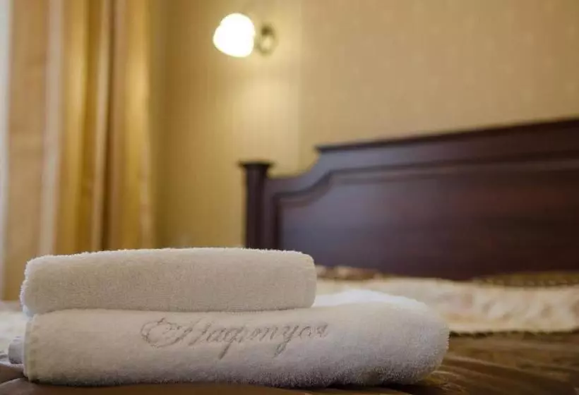 Hotel Naftusya