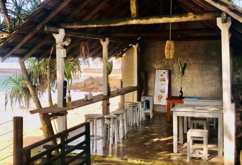 Отель Sea View Villa