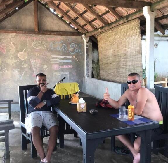 Отель Sea View Villa