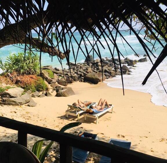 Отель Sea View Villa