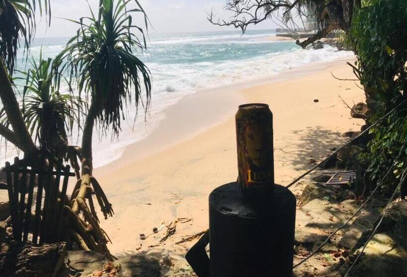 Отель Sea View Villa