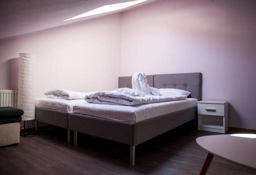 فندق Skilandhouse