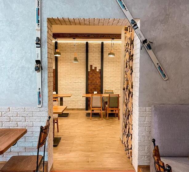 فندق Skilandhouse