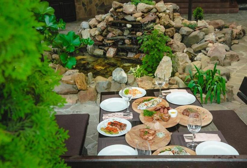 هتل Sonyachniy Promin