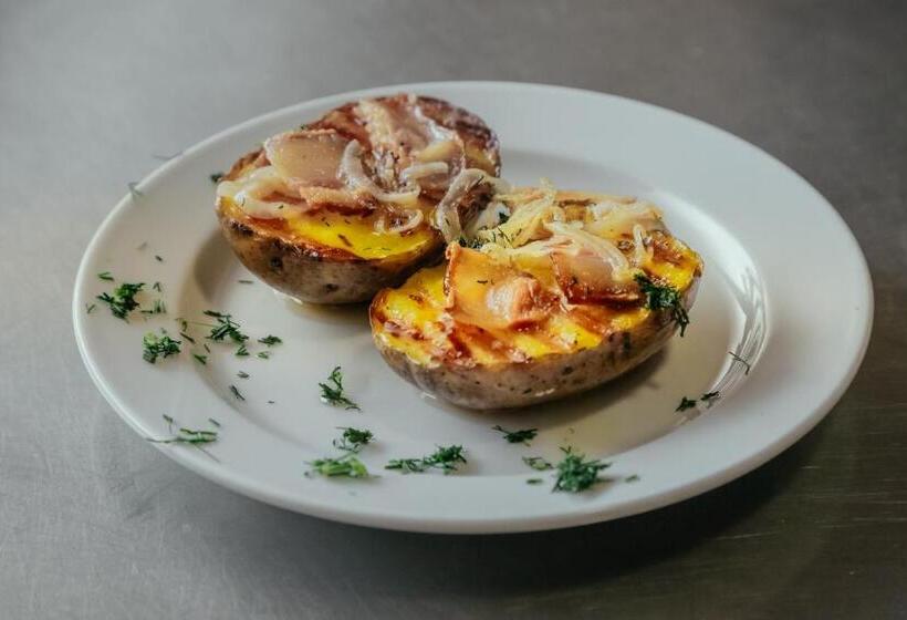 هتل Sonyachniy Promin