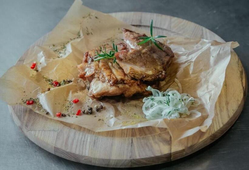 هتل Sonyachniy Promin