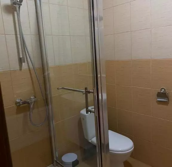 Hotel Status