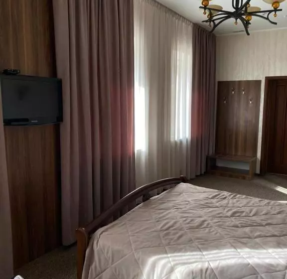 Hotel Status