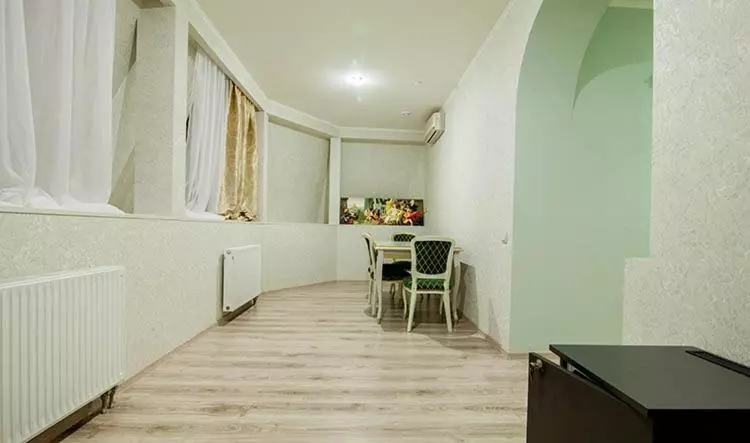 هتل Veles