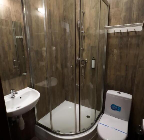 Nebos Hotel & Restaurant