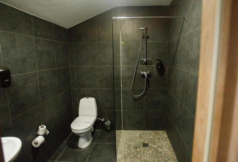 Nebos Hotel & Restaurant