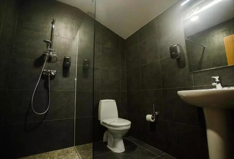Nebos Hotel & Restaurant