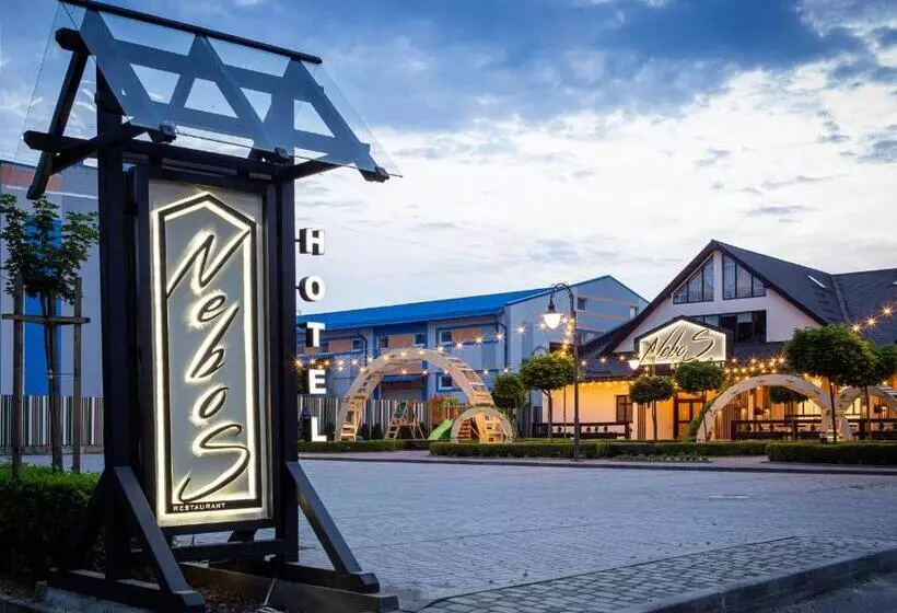 Nebos Hotel & Restaurant