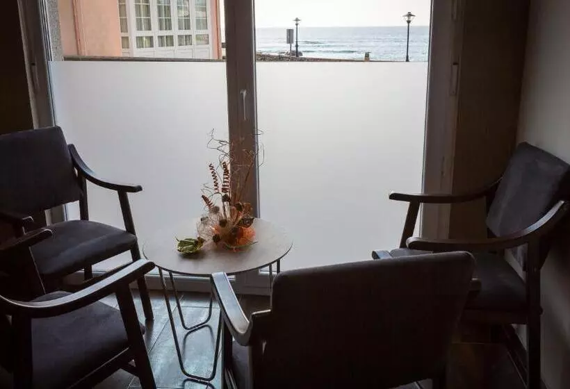 Muxia Mare   Hostel