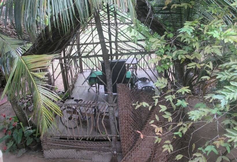 צימר Danushka Family Guesthouse