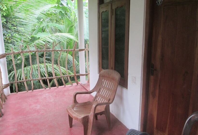 צימר Danushka Family Guesthouse