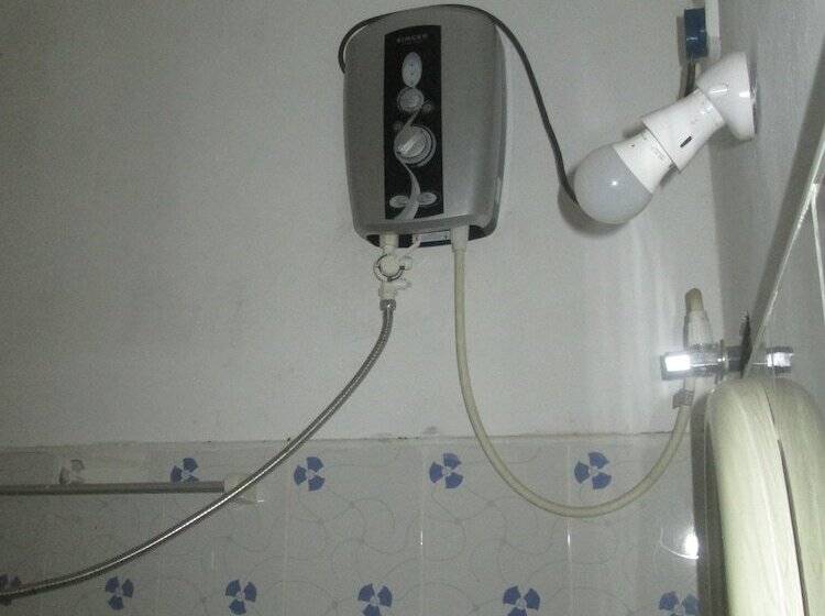 צימר Danushka Family Guesthouse