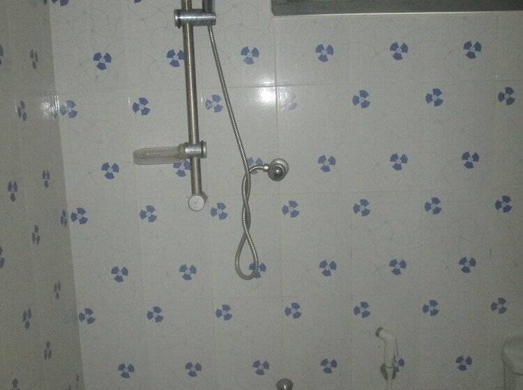 צימר Danushka Family Guesthouse