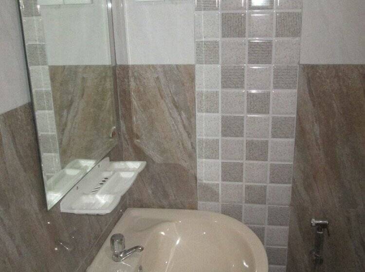 צימר Danushka Family Guesthouse