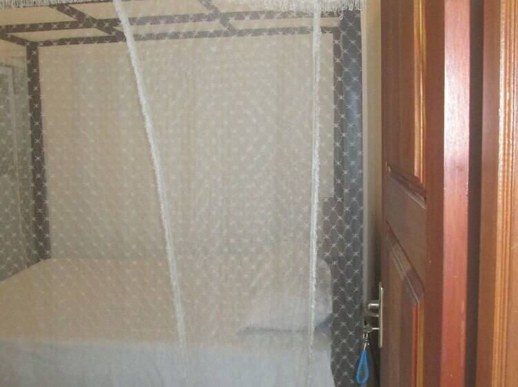 צימר Danushka Family Guesthouse