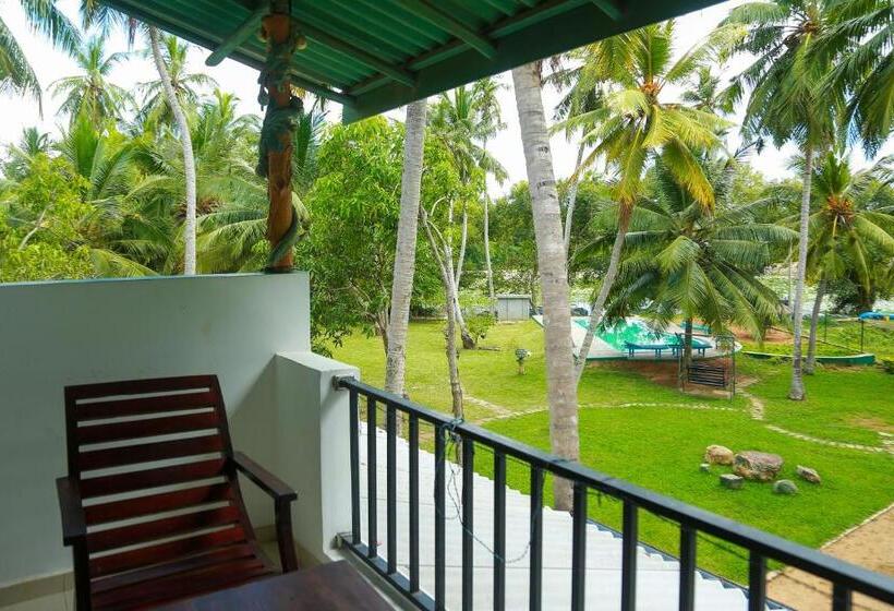 Bed and Breakfast Lake Edge Holiday Inn