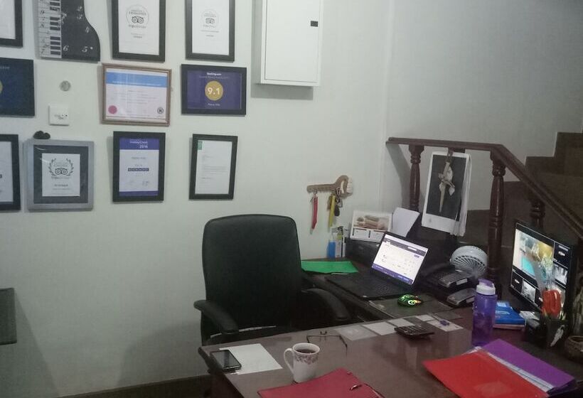 مبيت وإفطار Palms Villa