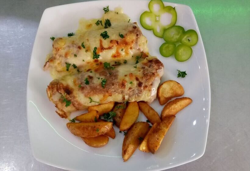 مبيت وإفطار Palms Villa