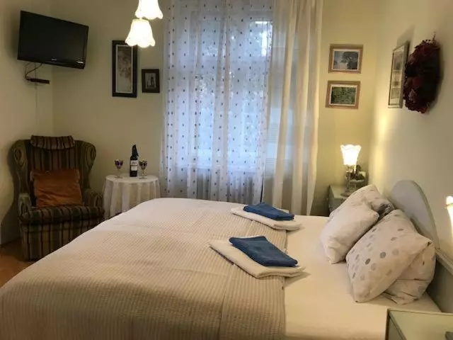 Aamiaismajoitus (B&B) Villa Adam