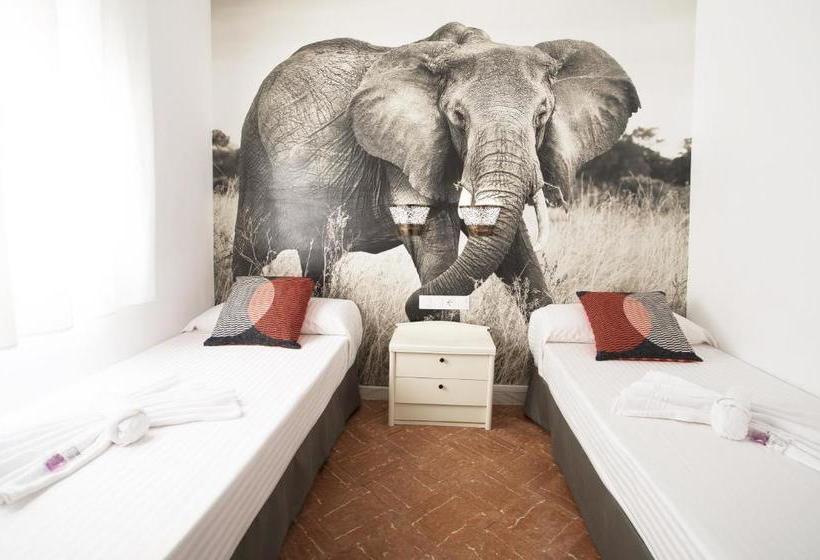 فندق فئة نجمة واحدة Camp Nou Home