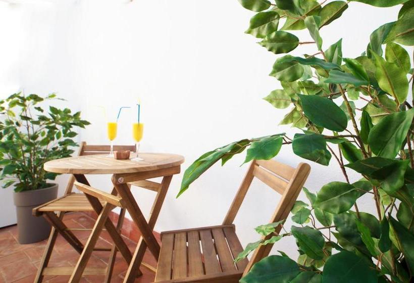 فندق فئة نجمة واحدة Camp Nou Home