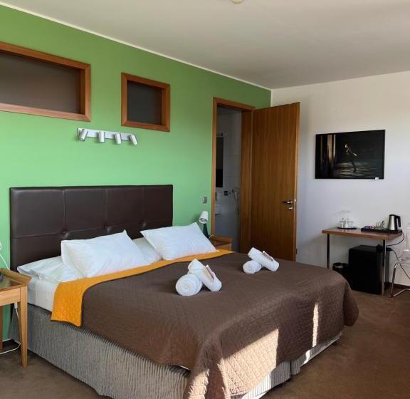 בית מלון כפרי Beroun Golf Club