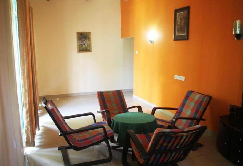 فندق Eden Garden