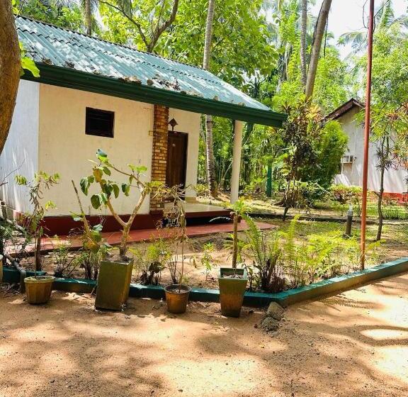 ホテル Jc S Village