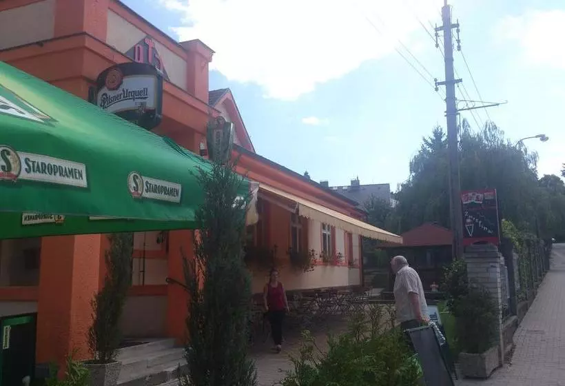 ホテル Lidový Dům