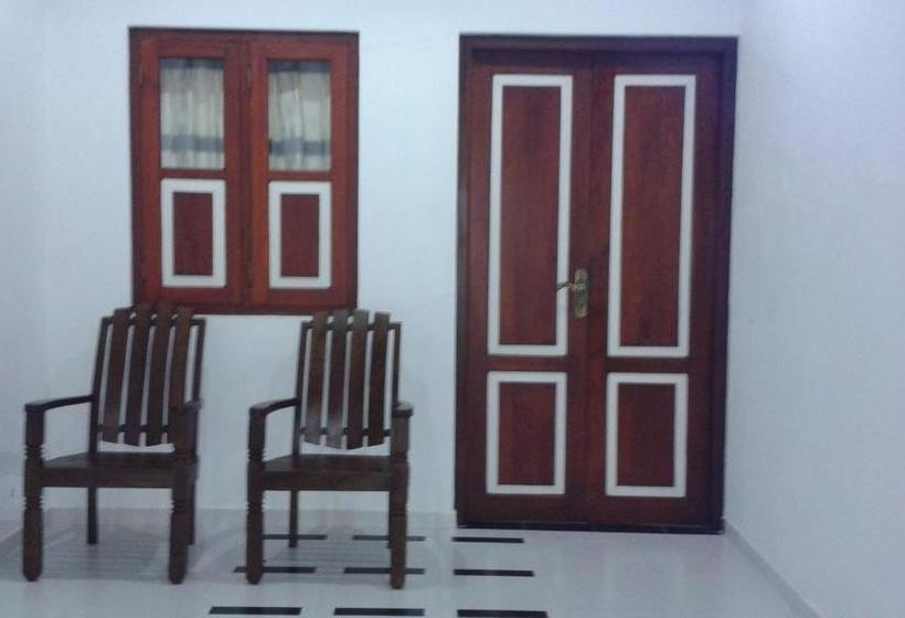 هتل Madunandani Resort & Ayurveda Spa