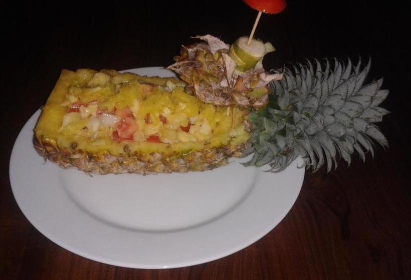 هتل Madunandani Resort & Ayurveda Spa