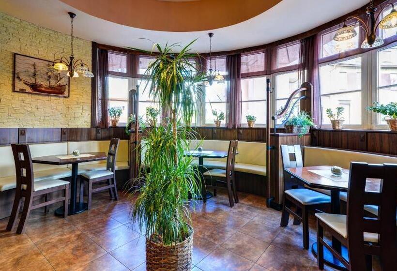 Hotelli Pizzeria Istria